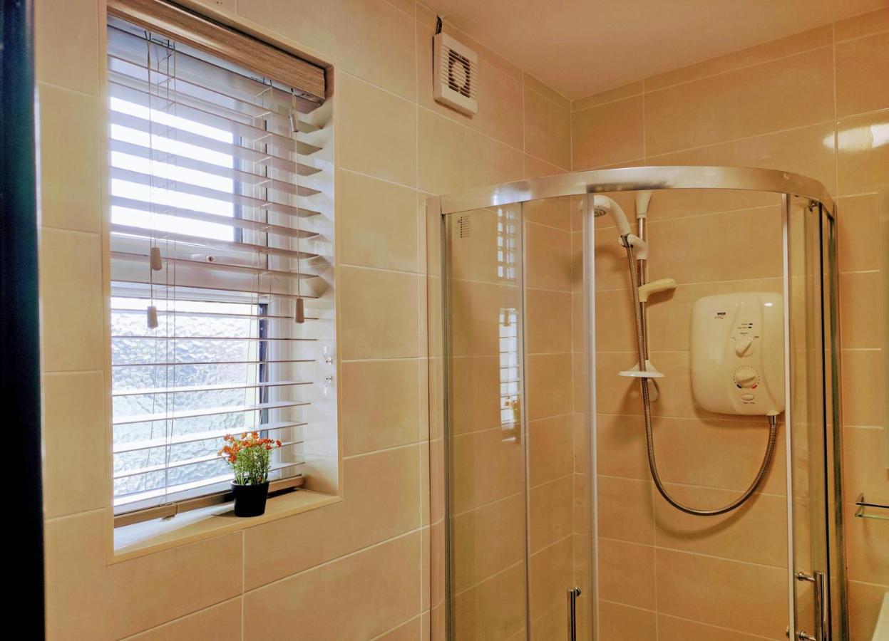 Tralee Townhouse Holiday Home By Trident Holiday Homes Exterior foto